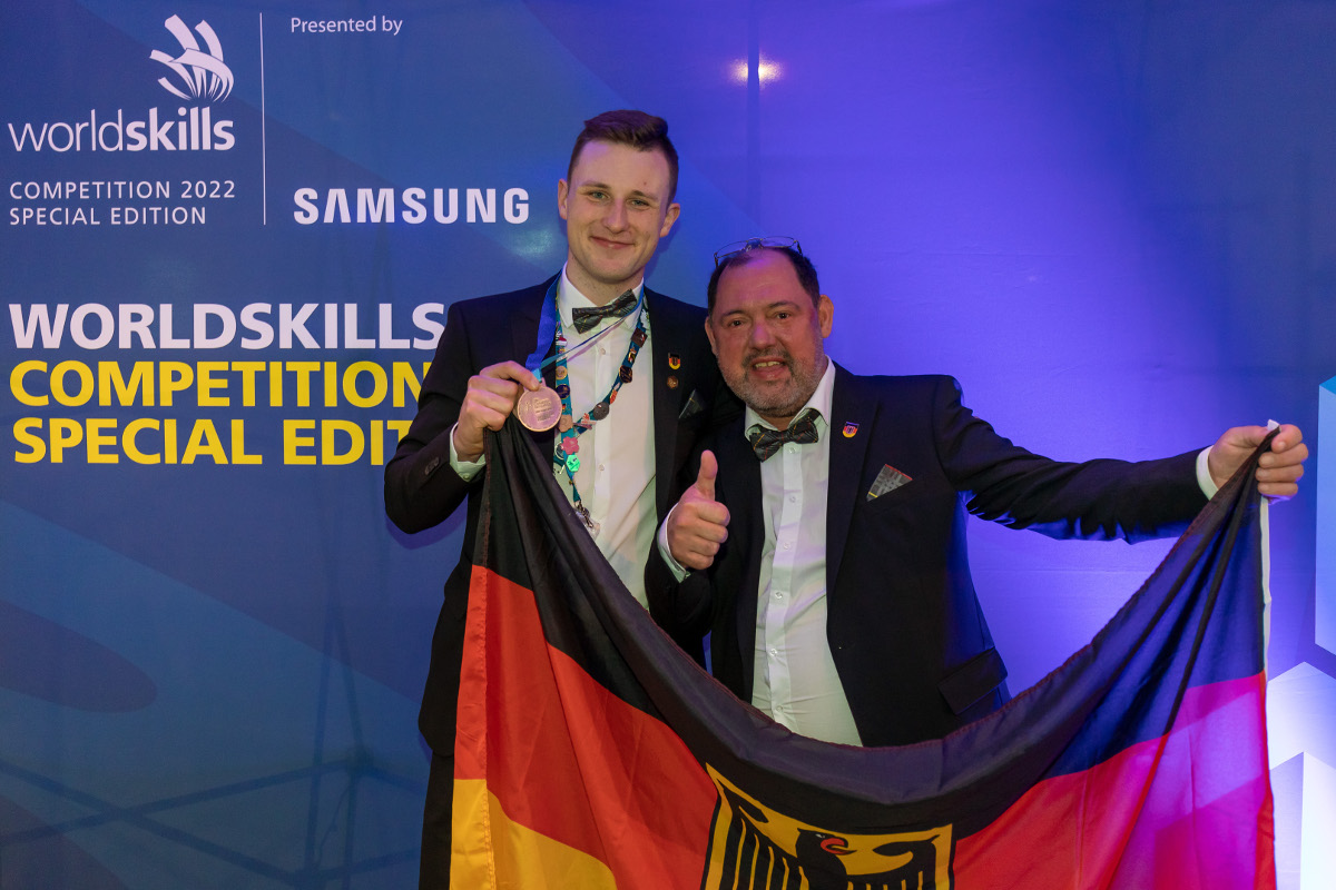 Rheinland-Pfälzer beweist Exzellenz bei WM der Berufe