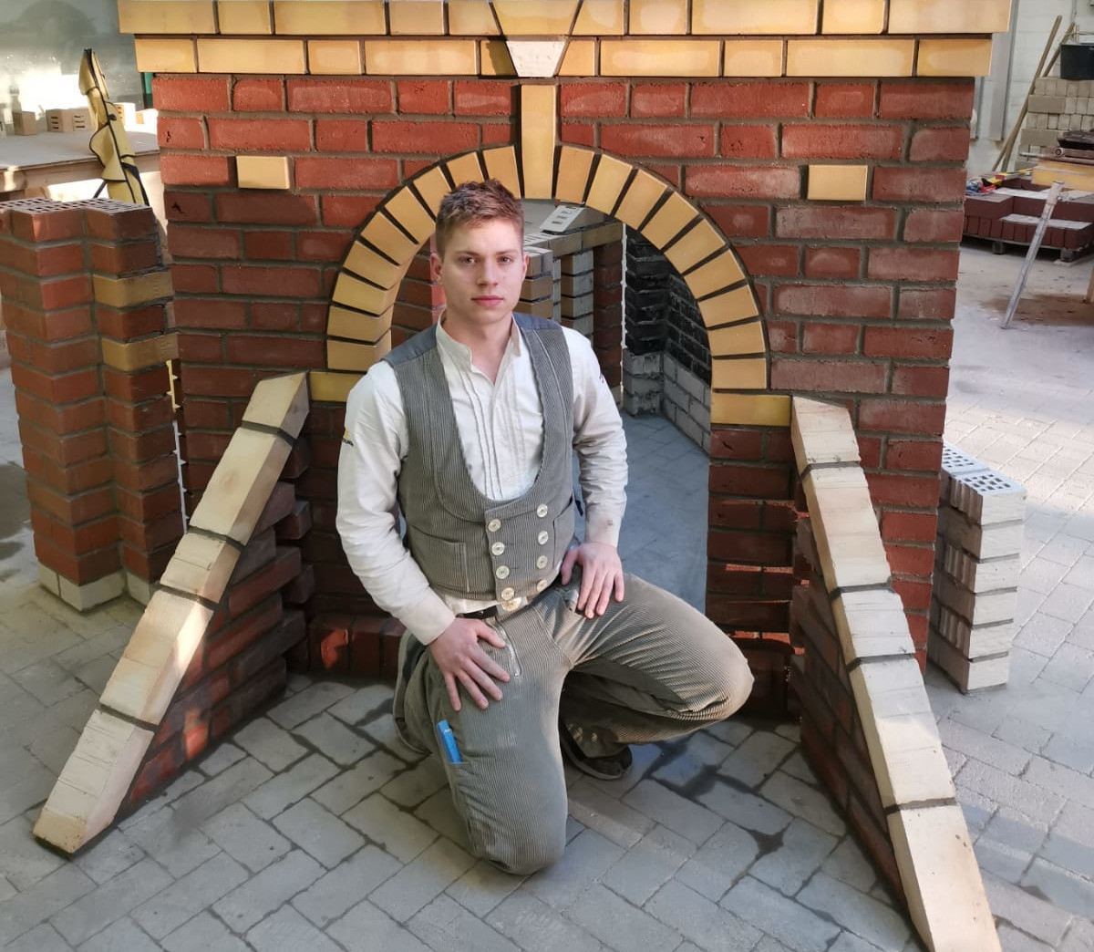 „Ich bin unglaublich froh, dass man sich in Berufswettbewerben mit den Besten messen kann“ – Maurer Pierre Holze freut sich auf seine Teilnahme an den EuroSkills 2021 in Graz