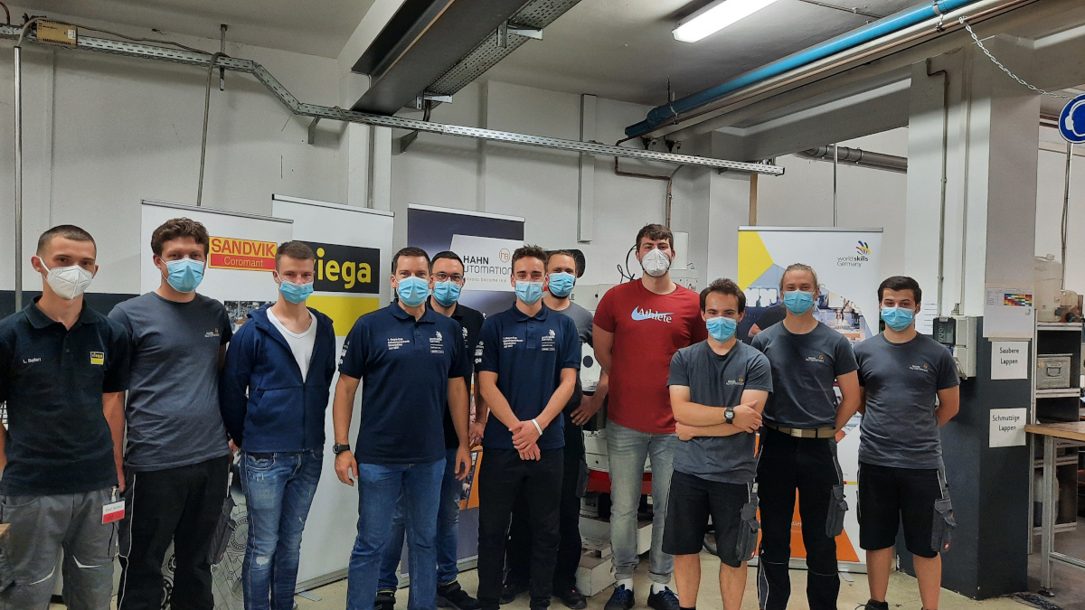 Spitzenleistung: Leon Seifert schnappt sich die Goldmedaille beim ersten Regio-Cup Industriemechanik