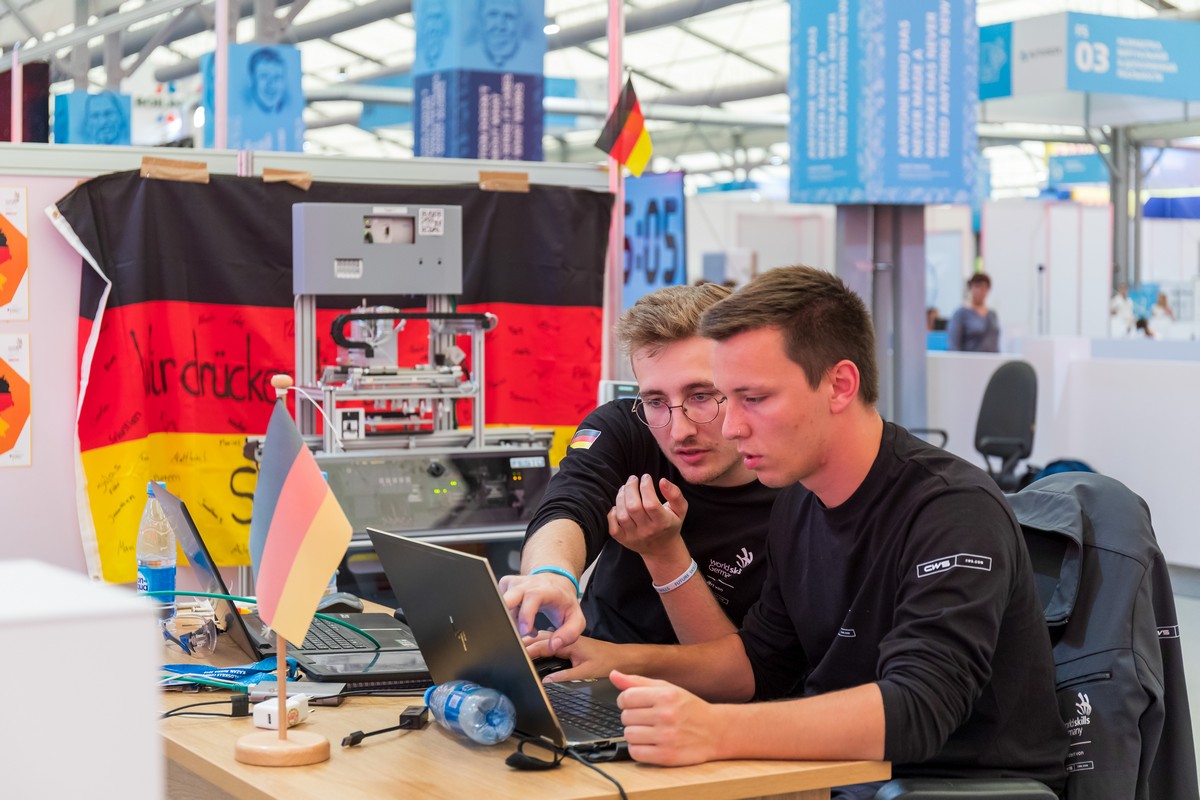 Wir freuen uns auf die Deutschen Meisterschaften Industrie 4.0 und Mechatronik