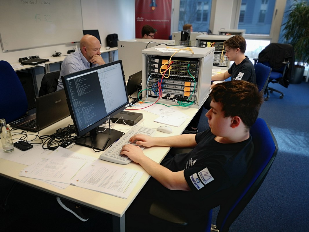 Deutsche Meisterschaft IT Network Systems Administration - Sei dabei!