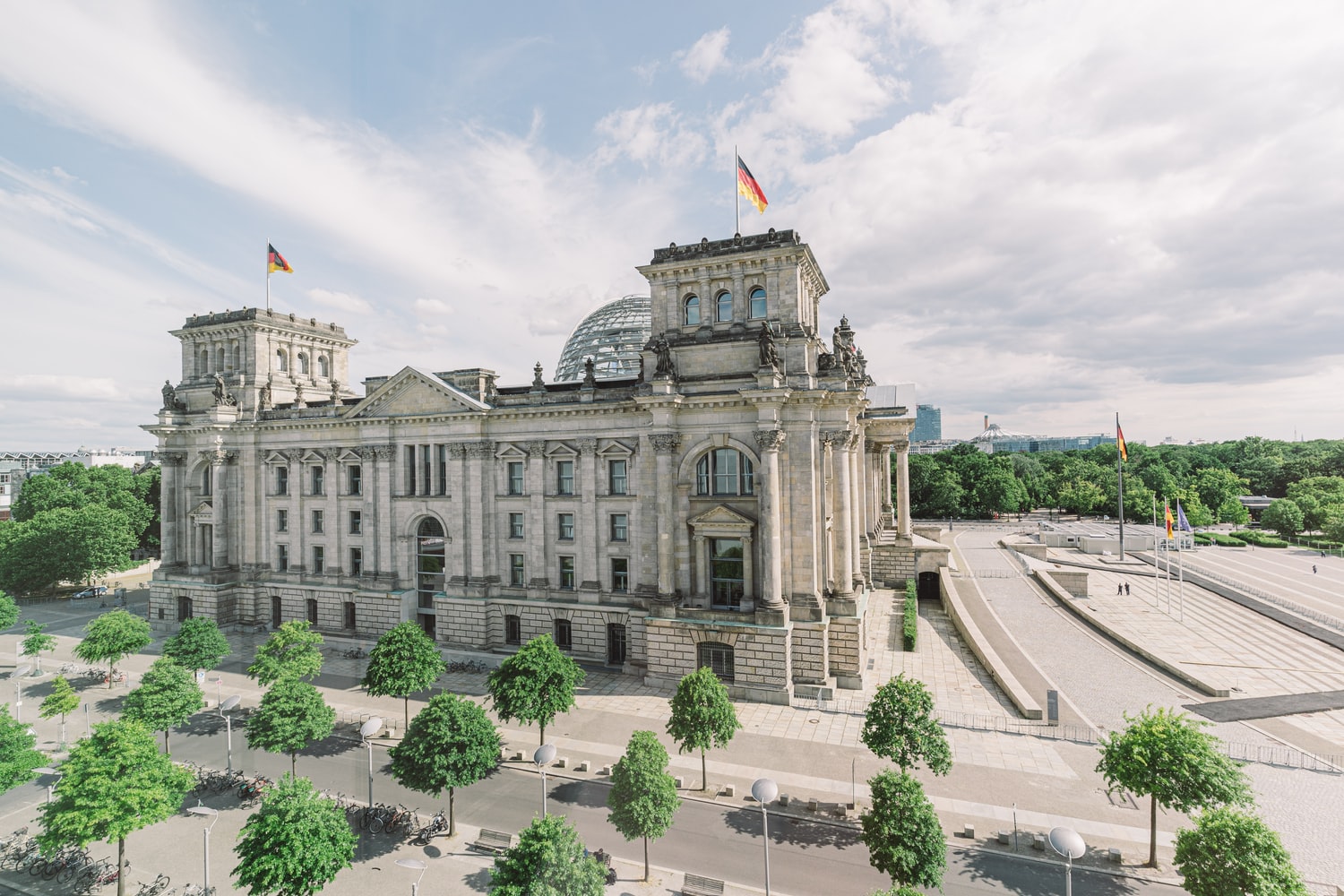 Gesprächsrunde „Zukunft braucht Bildung – Forderungen von Unternehmen und Arbeitgeberverbänden an die Politik im Wahljahr 2021"