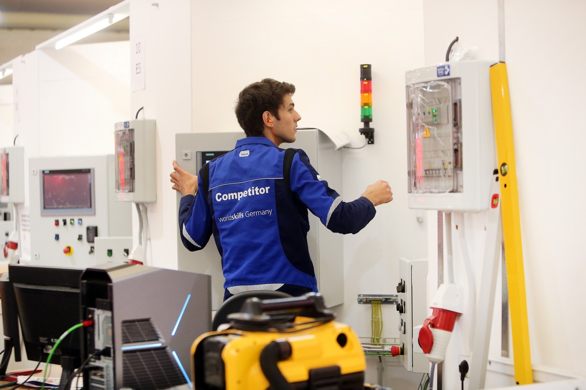 National Wettbewerb Anlagenelektrik - Jetzt anmelden!